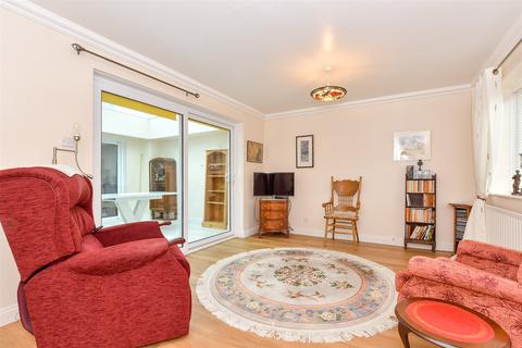 2 bedroom terraced bungalow for sale, Eastwell Meadows, Tenterden, Kent