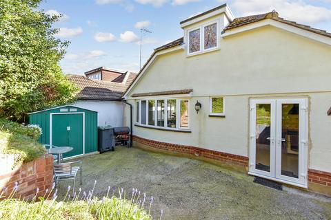 3 bedroom chalet for sale, Bradstow Way, Broadstairs, Kent
