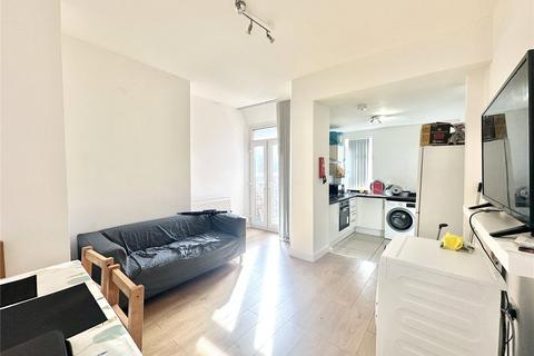16 Mackenzie Road, Salford, M7 3TH