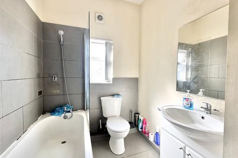 16 Mackenzie Road, Salford, M7 3TH