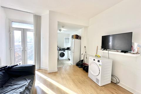16 Mackenzie Road, Salford, M7 3TH