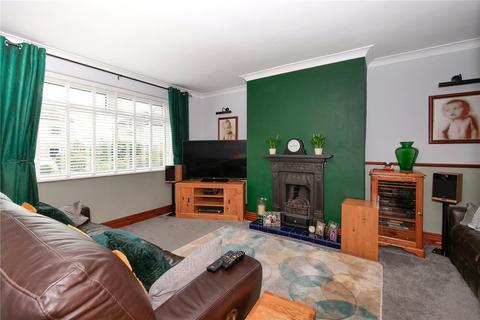 18 Pullan Drive, Bradford, BD2 3RW