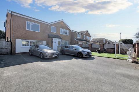 5 bedroom detached house for sale, Henthorn Road, Clitheroe, Lancashire, BB7 2QF