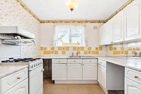 2 bedroom flat for sale, Steyne Road, Seaford BN25