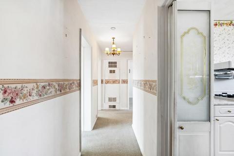 2 bedroom flat for sale, Steyne Road, Seaford BN25