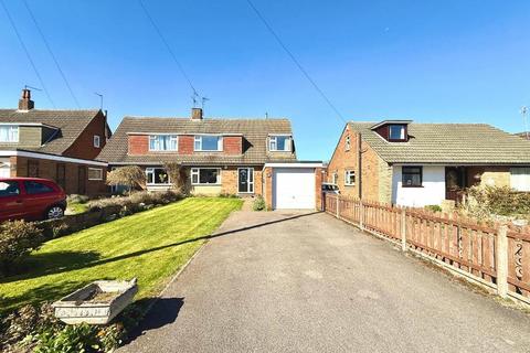 4 bedroom semi-detached house for sale, Stanley Road, Streatley, LU3 3PW