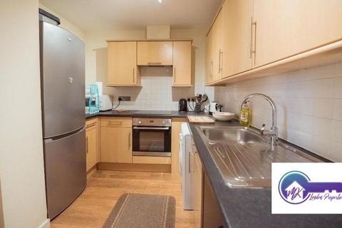 1 bedroom in a flat share to rent, London N1