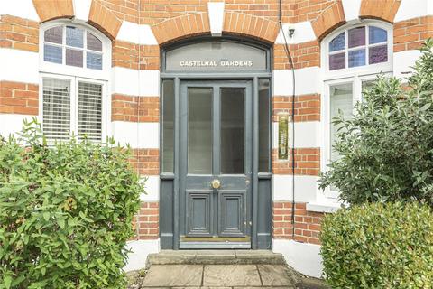 2 bedroom apartment for sale, London SW13