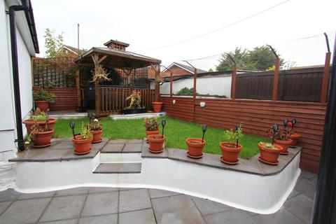 8 Fontygary Road, Rhoose, Barry, CF62 3DR