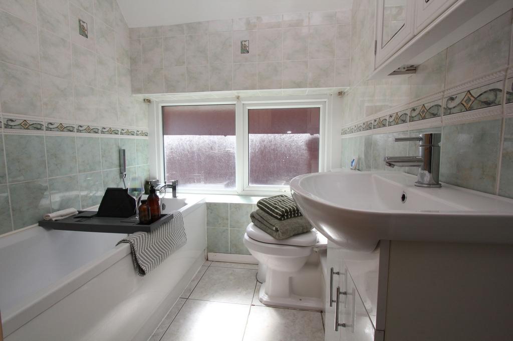 Bathroom/WC