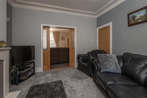 3 bedroom terraced house for sale, Waverley Road, Elland