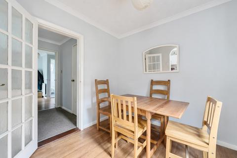 27 Higher Mead, Ilminster, TA19 0HW