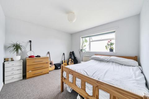 27 Higher Mead, Ilminster, TA19 0HW