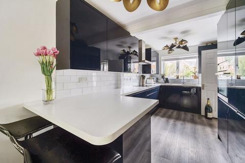 undefined, Shalbourne Close, Hungerford, RG17 0QH