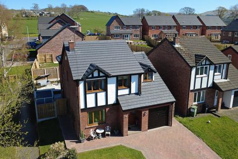20 Coniston Drive, Cockermouth, CA13 9JA