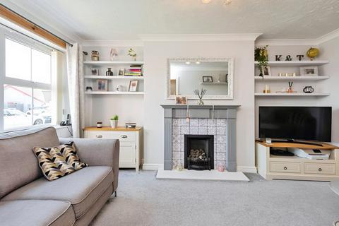 27 Warwick Road, Sutton Coldfield, B73 6SU