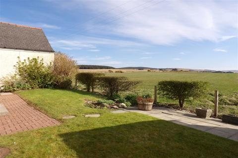 4 bedroom detached bungalow for sale, Glenbarr, by Tarbert