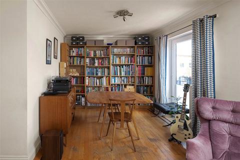 2 bedroom terraced house for sale, Hunslett Street, London E2