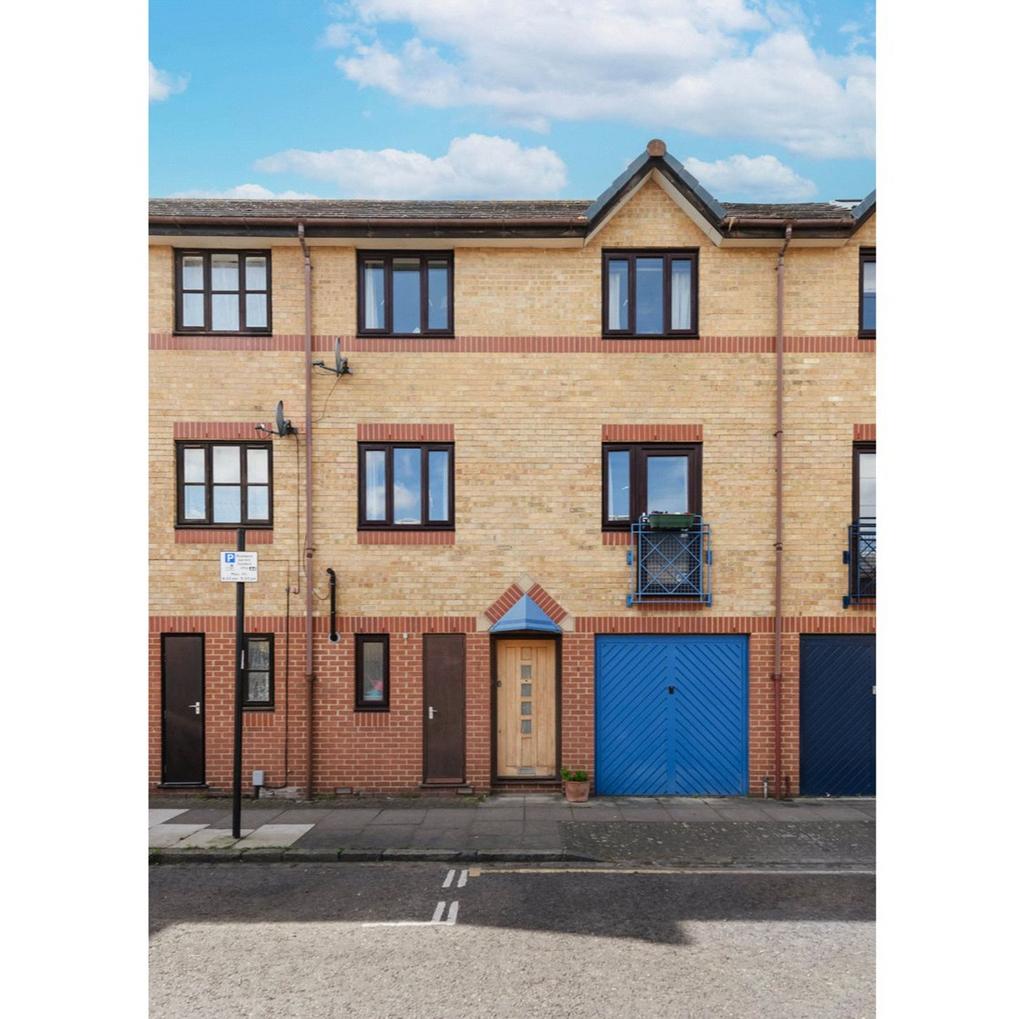 Hunslett Street, E2