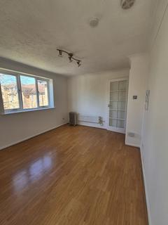 1 bedroom flat to rent, Cherry Blossom Close, London