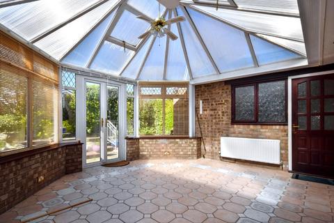 27 Barleyfield Close, Wakefield, WF1 4TB
