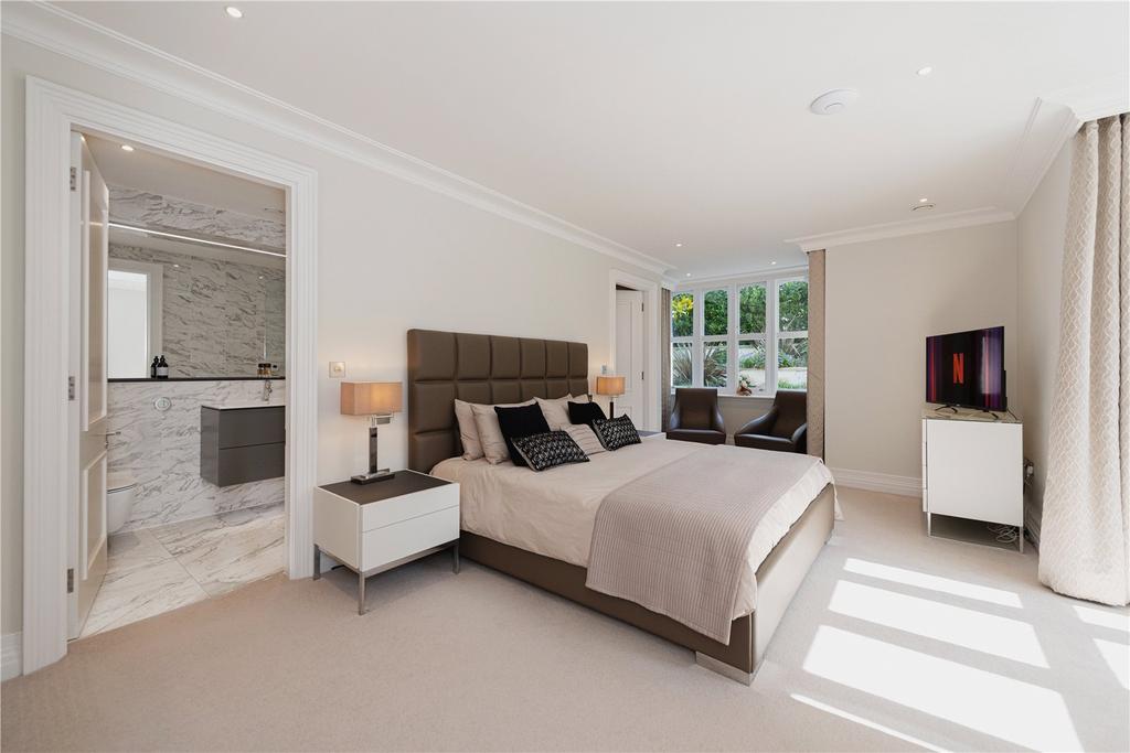 Principal Bedroom