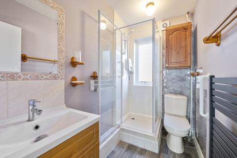 undefined, Glen Road, Chessington KT9
