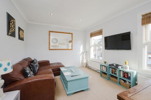 2 bedroom apartment for sale, Newton Road, London SW19