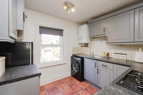 2 bedroom apartment for sale, Newton Road, London SW19
