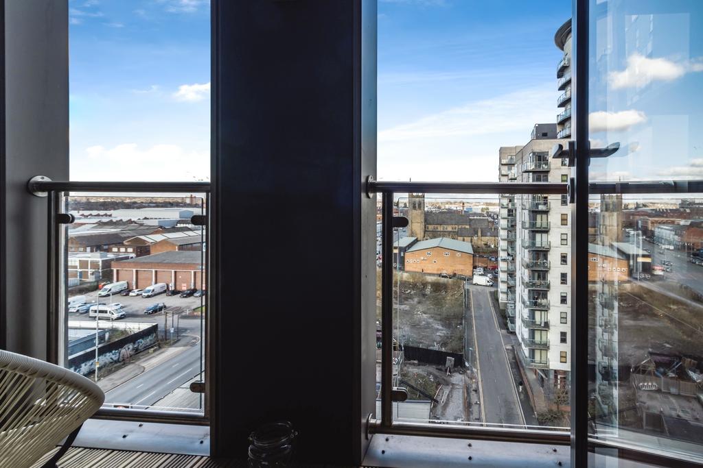 Balcony &amp; View