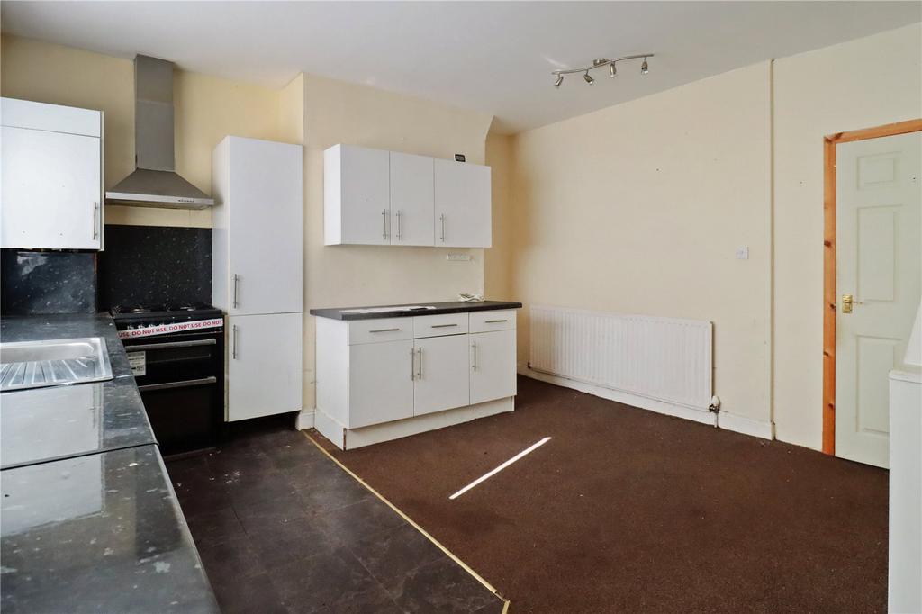 Kitchen/Dining
