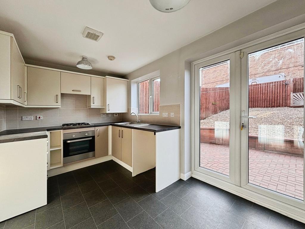 Kitchen/Dining