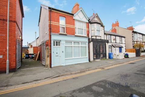 2 bedroom apartment for sale, Bedford Street, Denbighshire LL18