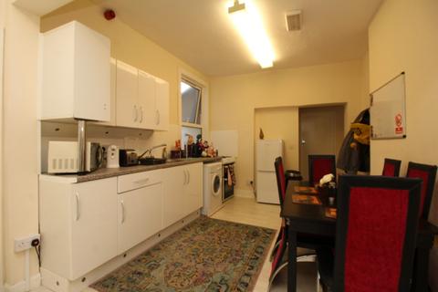2 bedroom apartment for sale, Bedford Street, Denbighshire LL18