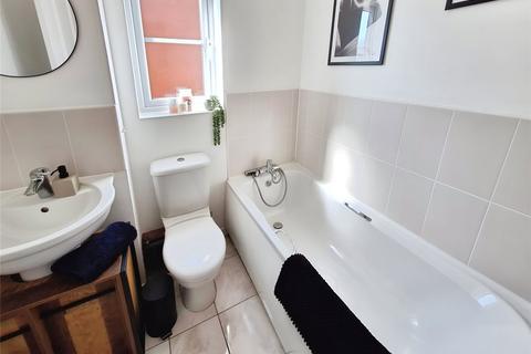 16 Bluebell Close, Hartshill, Nuneaton, CV10 0AU