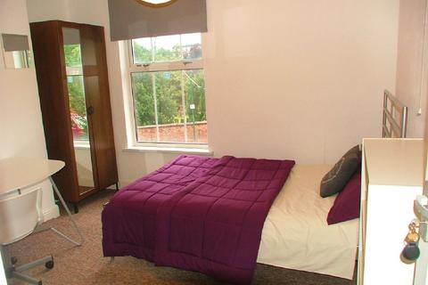 3 bedroom house to rent, Nottingham NG7