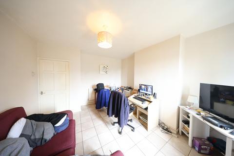 53 Faymore Gardens, South Ockendon, RM15 5NW