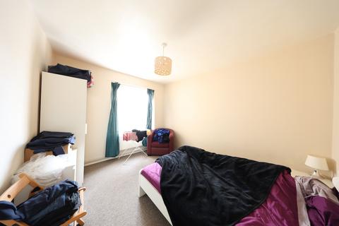 53 Faymore Gardens, South Ockendon, RM15 5NW