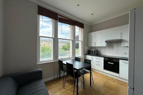 4 bedroom house to rent, King's Road, Bristol BS8