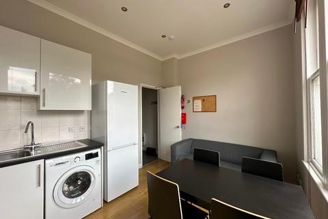 4 bedroom house to rent, King's Road, Bristol BS8