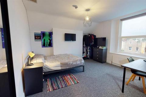 4 bedroom house to rent, Fishponds Road, Bristol BS5