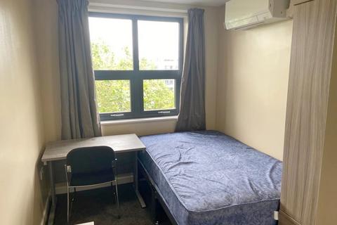 7 bedroom flat to rent, Classic House, Stokes Croft, Bristol BS1