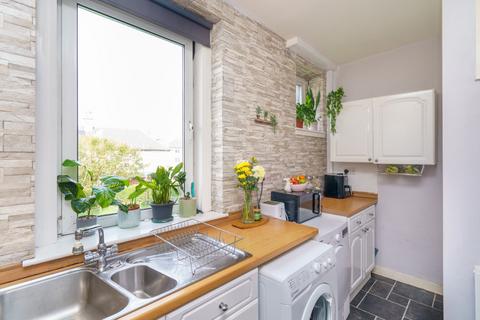 2 bedroom flat for sale, Hutchison Cottages, Edinburgh, EH14