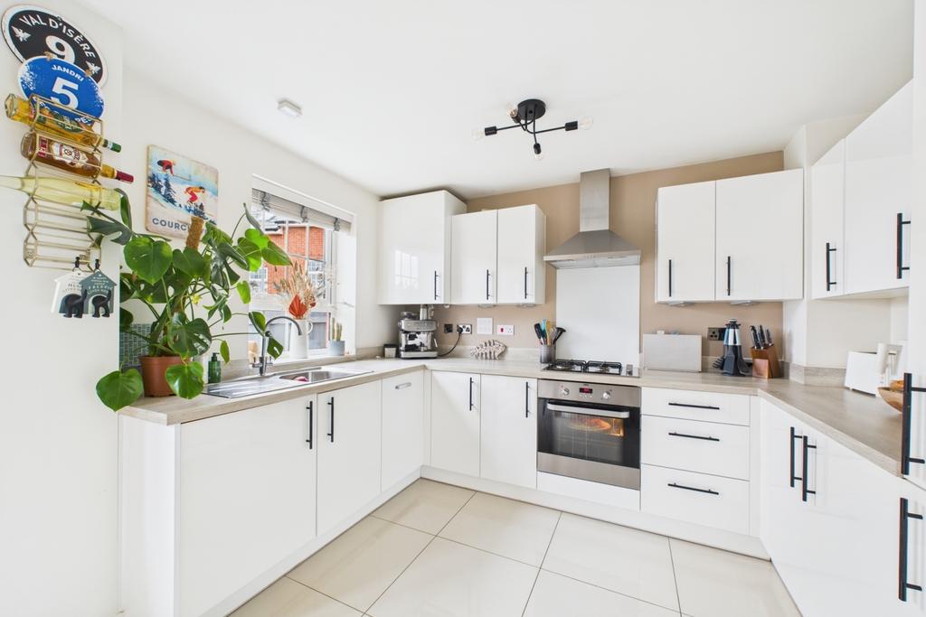 Kitchen 1