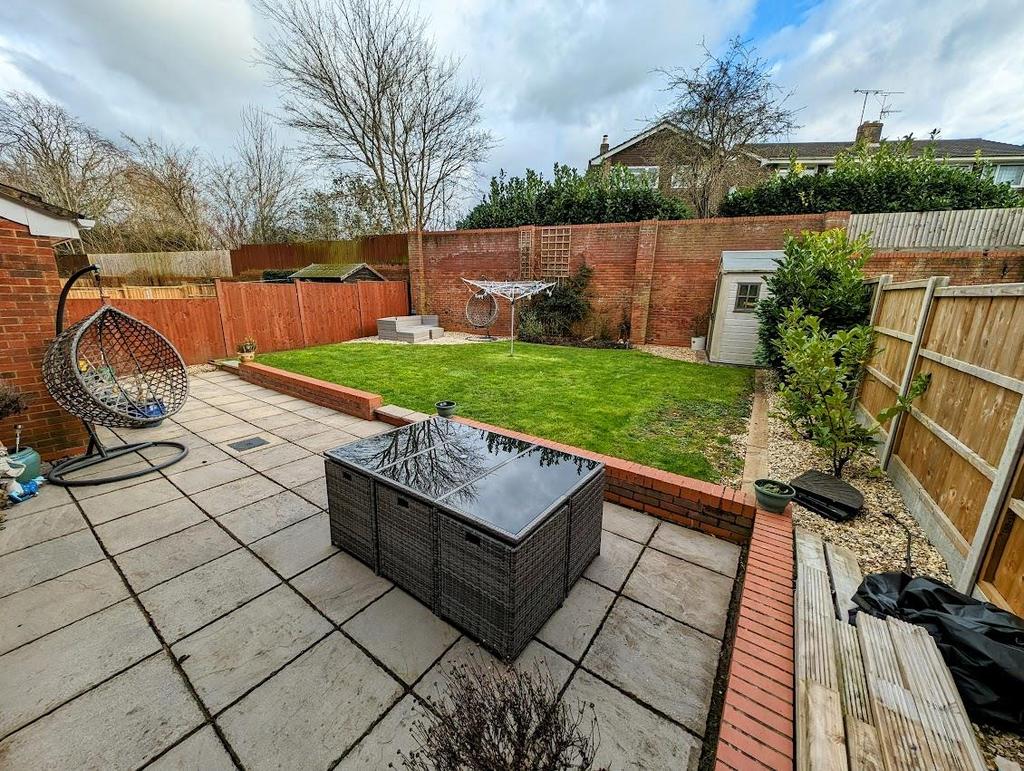 Garden 2.jpg
