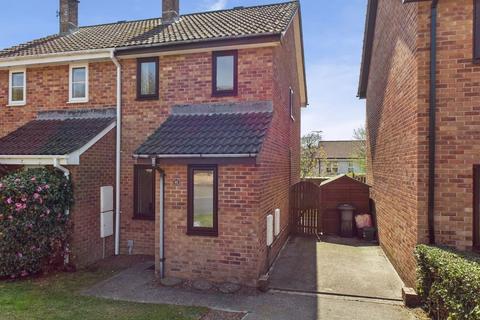 32 Mayfield Close, St Austell, PL25 3PD
