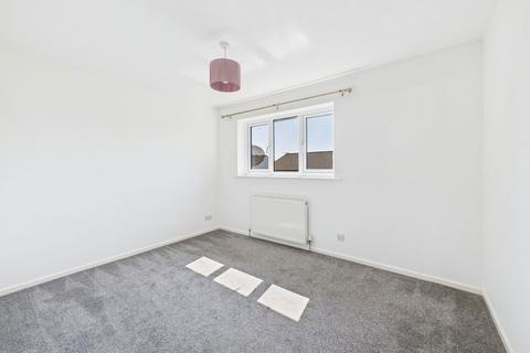 32 Mayfield Close, St Austell, PL25 3PD