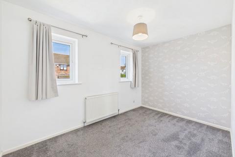 32 Mayfield Close, St Austell, PL25 3PD