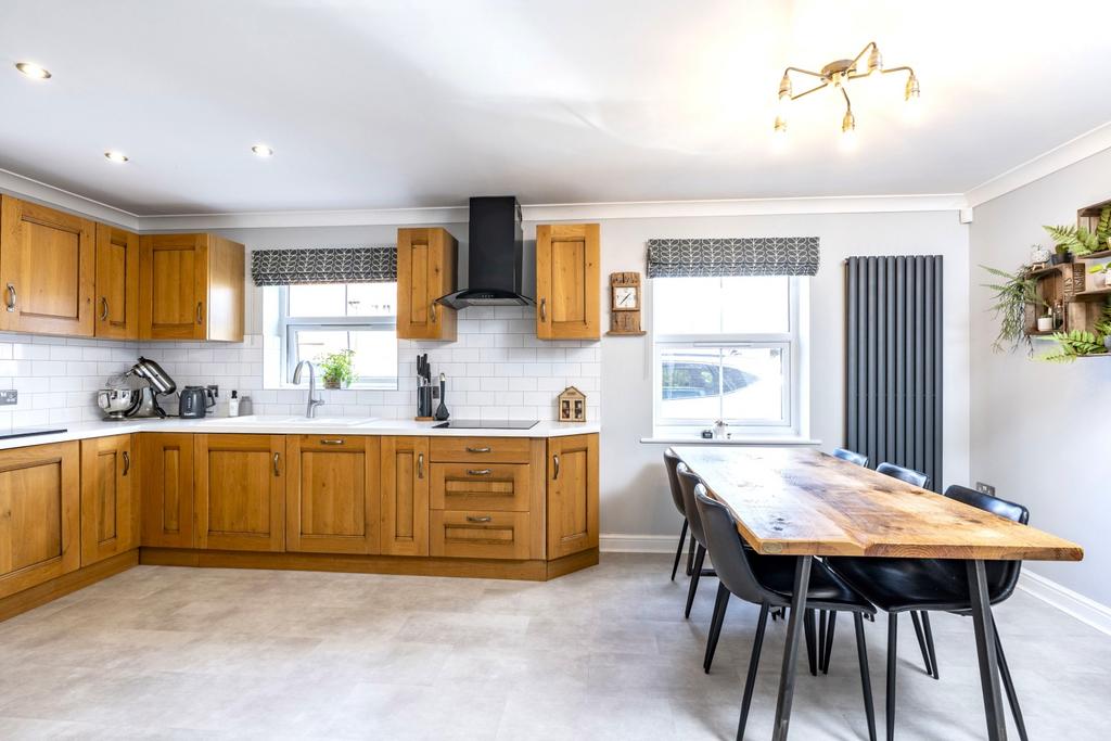 Kitchen Diner