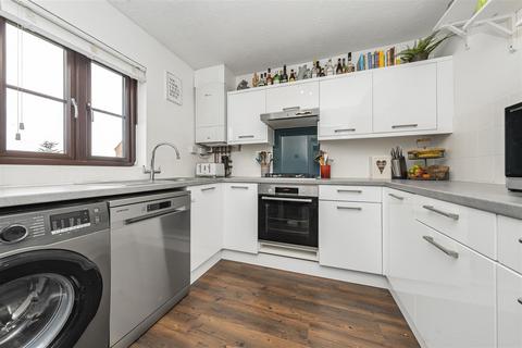 2 bedroom terraced house for sale, Woodlands, Park Street, St. Albans